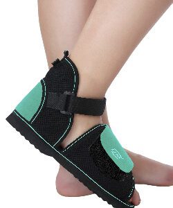C04 CLAVICLE BRACE WITH VELCRO - XL